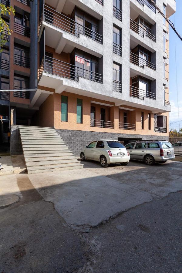 Schwestern Kutaisi Exterior foto
